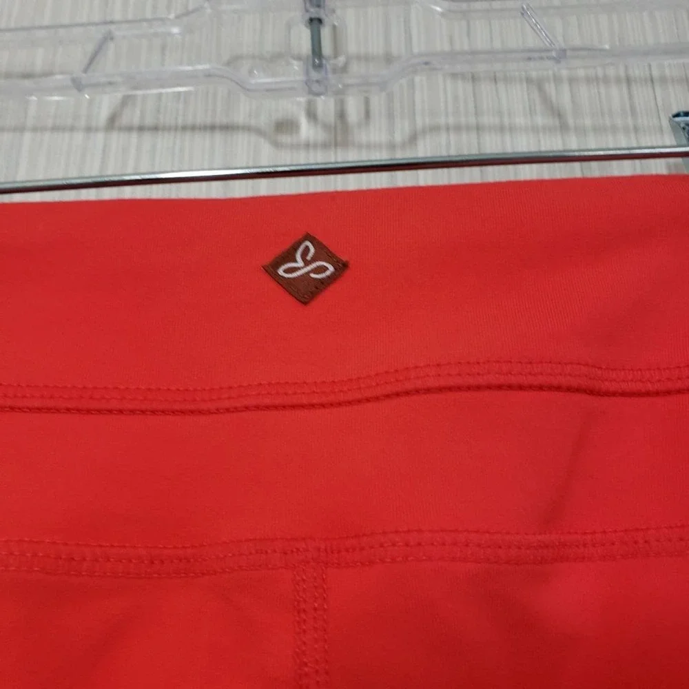 PrAna‎ orange biker shorts / knee length athletic shorts woman's size small - Picture 5 of 5